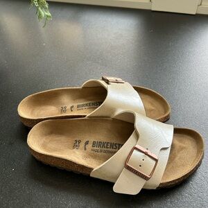 Birkenstock Birki-Flor Graceful Pearl White Size 39
